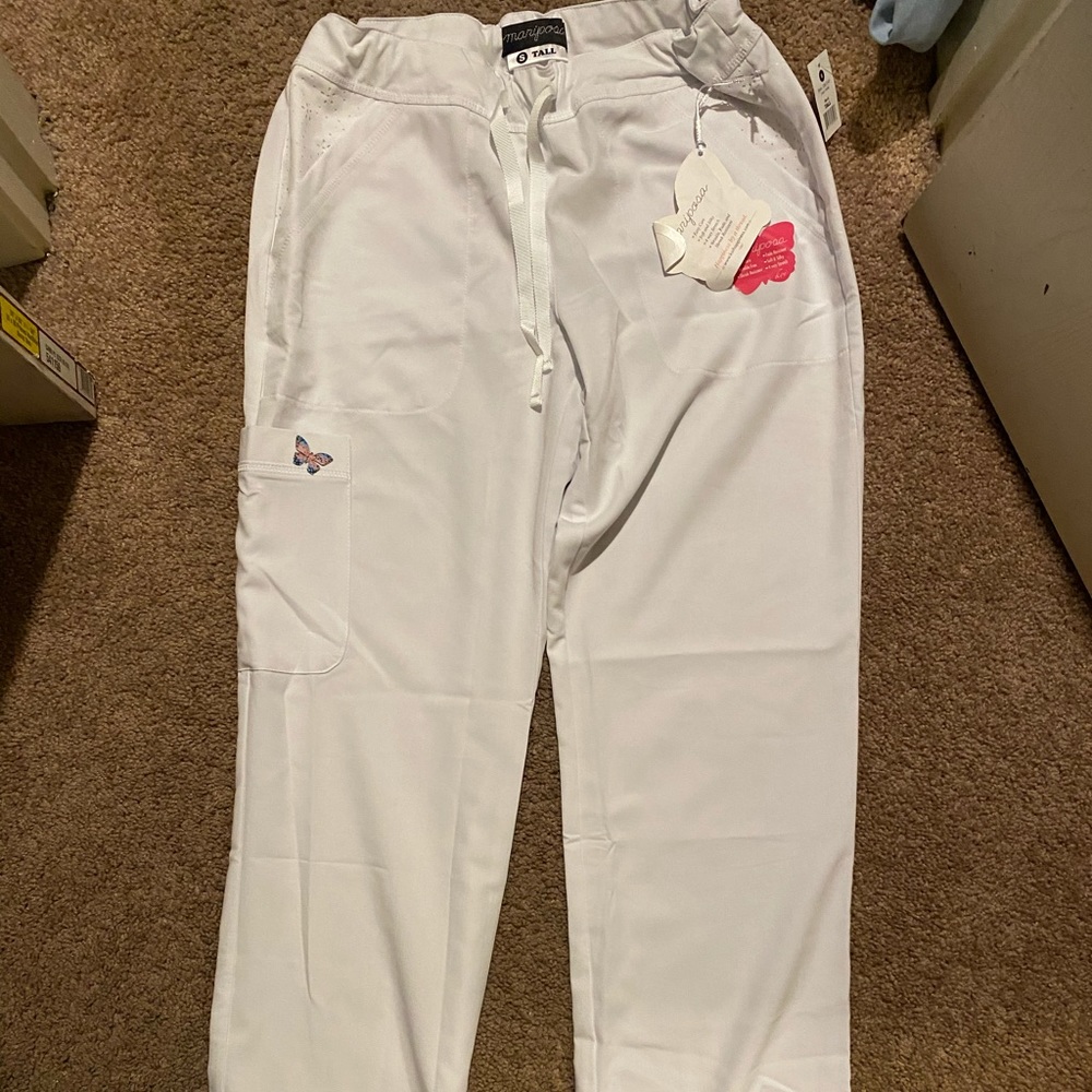 Mariposa koi scrubs🦋